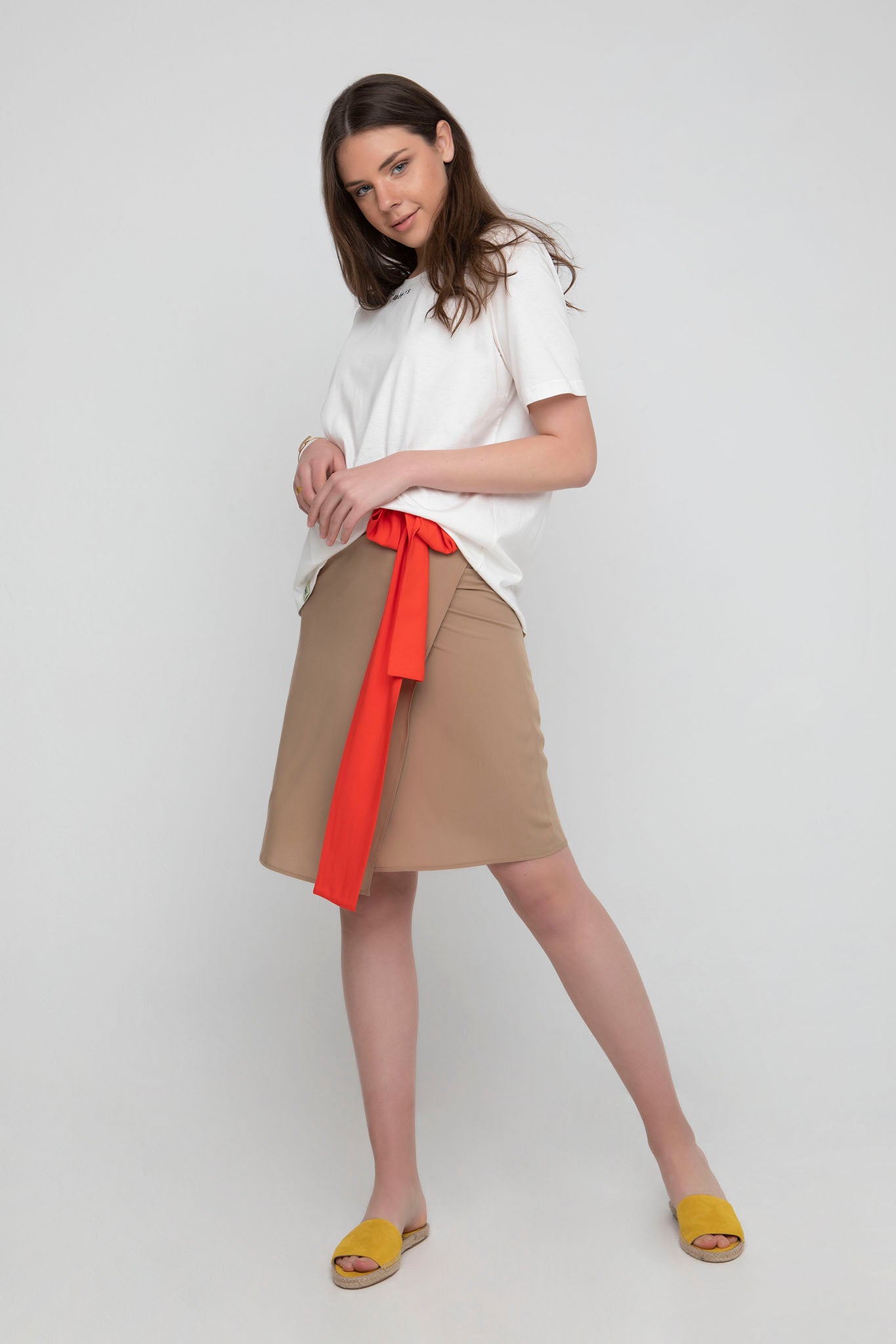 Buzz Wrap Beige-Red